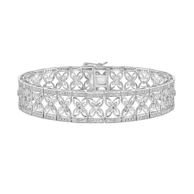 14K Gold Diamond Bracelet with floral pattern