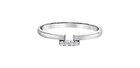 10K White Gold 0.04cttw Diamond Band - 4.5