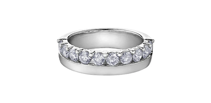 14K White Gold 1.0cttw Diamond Ring