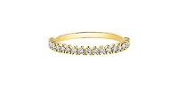 18K Yellow Gold 0.45cttw Canadian Diamond Band - size 6.5