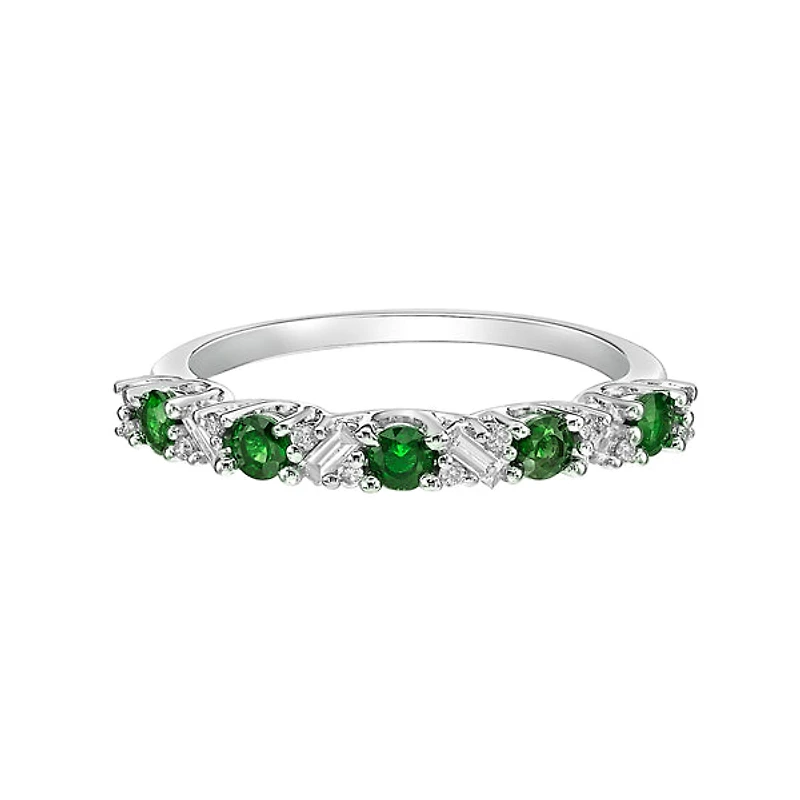 14K White Gold Emerald & diamond band
