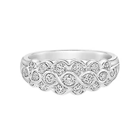 14K White Gold Prong-set diamond band with curves - 4.5