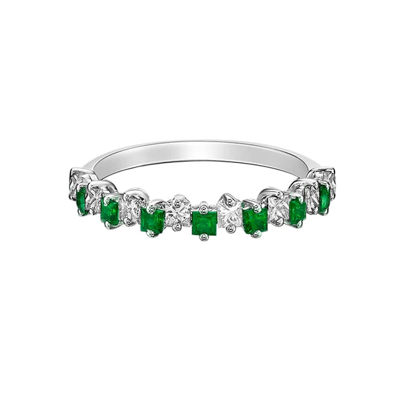 10K White Gold Prong-set Emerald & Diamond band - 4.5