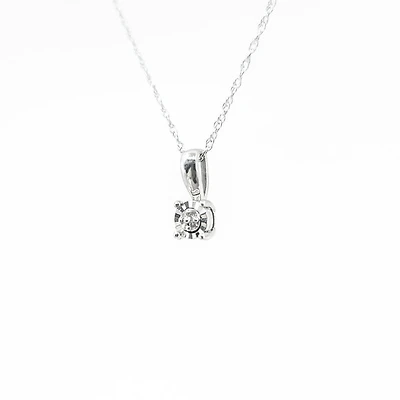 10K White Gold Diamond Pendant