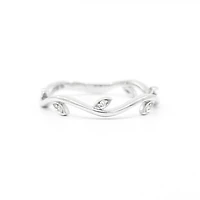 10K White Gold 0.024cttw Round-Cut Diamond Ring, size 6.5