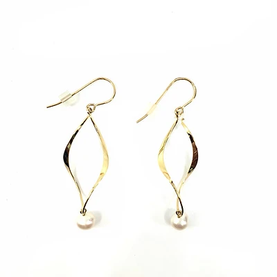 14K Yellow Fresh Water Pearl 5-6mm Earrings
