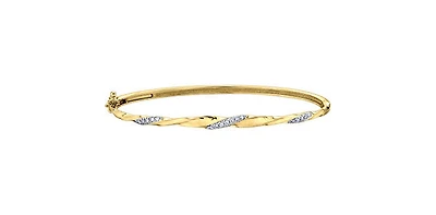 10K Yellow Gold 0.17cttw Diamond Bangle, 7"