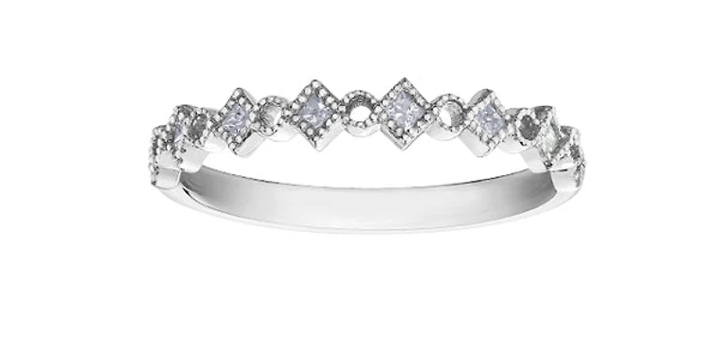 10K White Gold 0.14cttw Princess Cut Diamond Ring, size 6.5