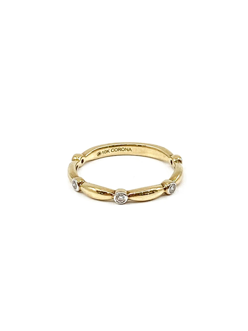 10K Yellow Gold 0.10cttw Diamond Stacking Ring / Band, size 6.5