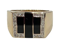 14K Yellow Gold 0.43cttw Diamond and Onyx Gents Ring - 8