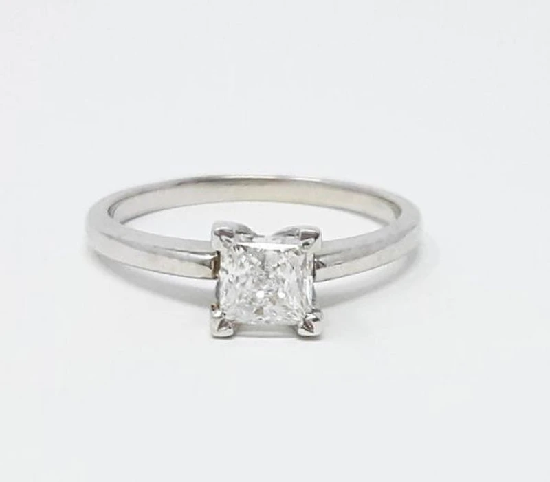 Princess Cut Diamond Engagement Ring
