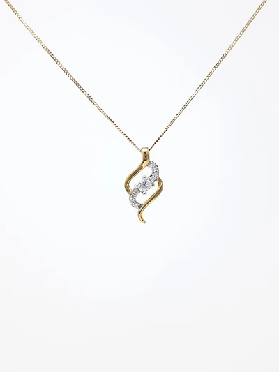 Canadian Diamond Pendant