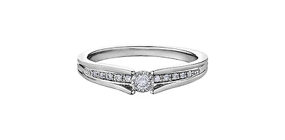 10K Gold 0.10cttw Diamond Ring