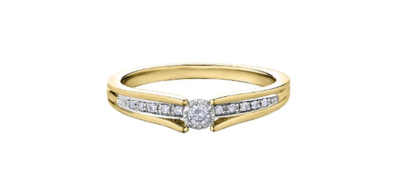 10K Yellow Gold 0.10cttw Diamond Ring - Size 6.5