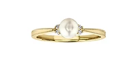 10K Yellow Gold Pearl and 0.03cttw Diamond Ring