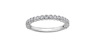10K White Gold0.27cttw Diamond Ring/Band, size 6.5 - 4.5