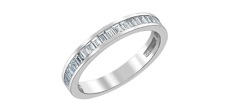 14K White Gold 0.65cttw Baguette Diamond Ring/Band, Size 6.5 - 4.5