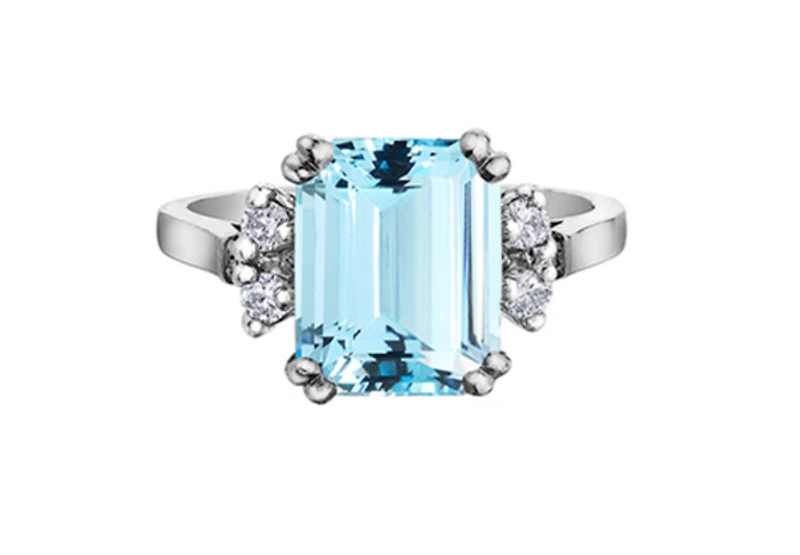 14K White Gold Genuine Aquamarine and 0.16cttw Canadian Diamond Ring, 6.5