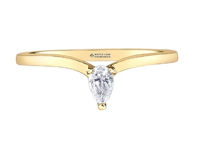 14K Yellow Gold 0.12cttw Diamond Pear Shape Canadian Ring - /