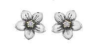 14K White & Yellow Gold 0.08cttw New Brunswick Provincial Flower Diamond Stud Earrings