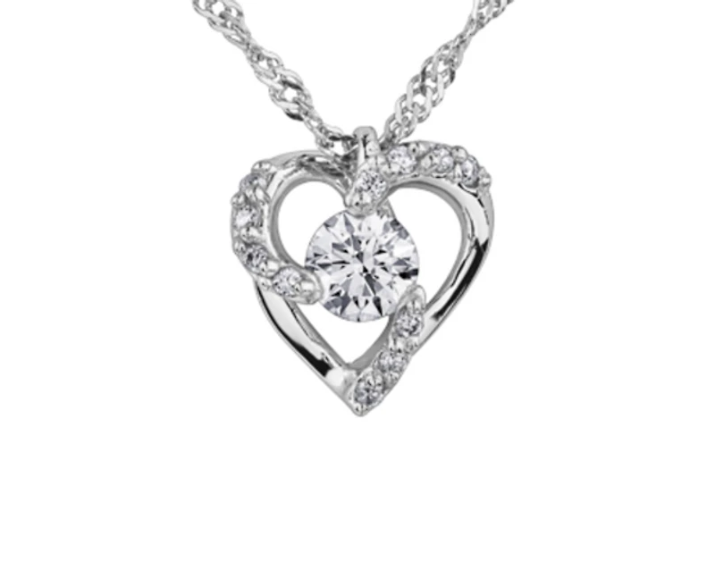 10K White Gold 0.25cttw Canadian Diamond Heart Pendant