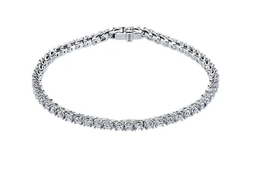 18K White Gold With Palladium Alloy(hypoallergenic) 4.40cttw Canadian Diamond Tennis Bracelet