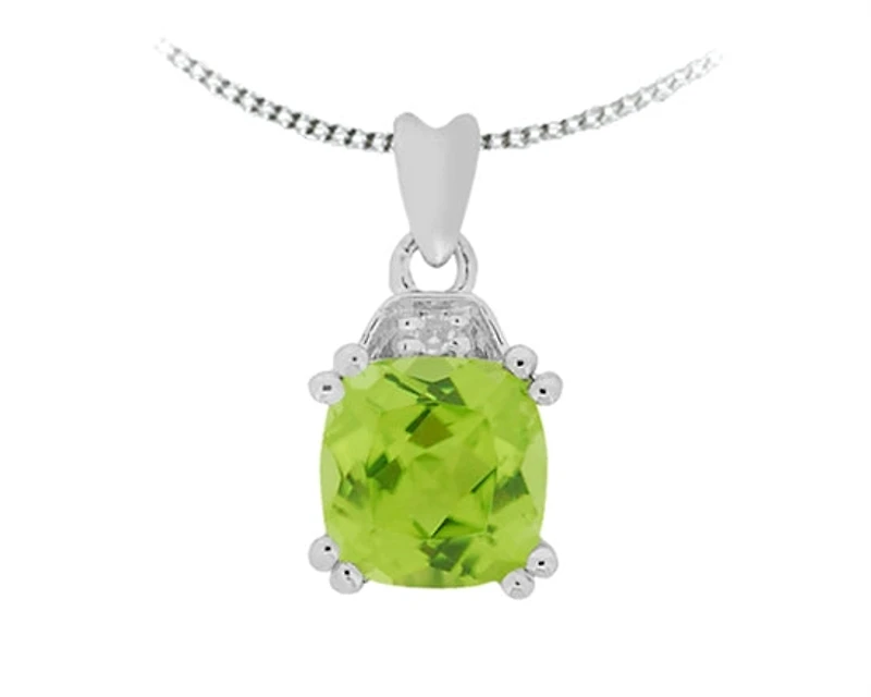10K White Gold 6mm Cushion Cut Peridot and 0.01cttw Diamond Pendant - 18 inches