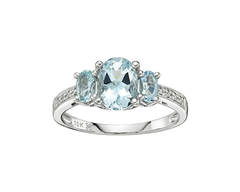 10K White Gold 1.40cttw Oval Cut Aquamarine and 0.04cttw Diamond Ring, size 7