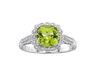 10K White Gold 7mm Cushion Cut Peridot and 0.07cttw Diamond Scallop Halo Ring - Size 7