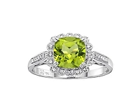 10K White Gold 7mm Cushion Cut Peridot and 0.07cttw Diamond Scallop Halo Ring - Size 7