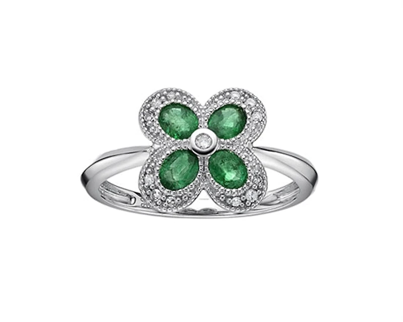 10K White Gold 4x3mm Pear Cut Emerald and 0.06cttw Diamond Halo Ring - Size 7