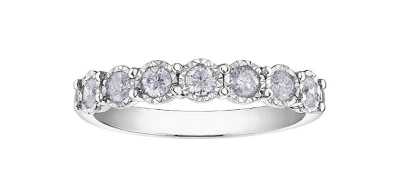 10K White Gold 0.35cttw Illusion Setting Diamond Ring - Size 6.5
