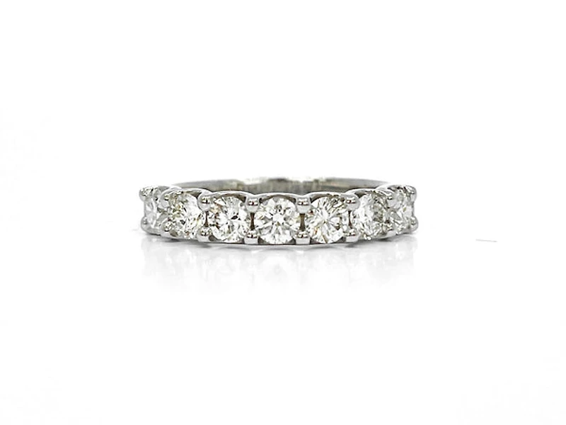 14K White Gold 0.75cttw Diamond Anniversary Claw Set Ring / Band, size 6.5