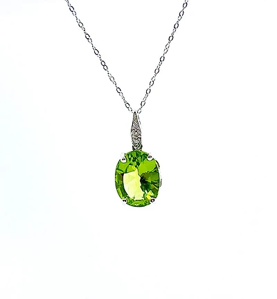 10K White Gold Peridot & Diamond Pendant