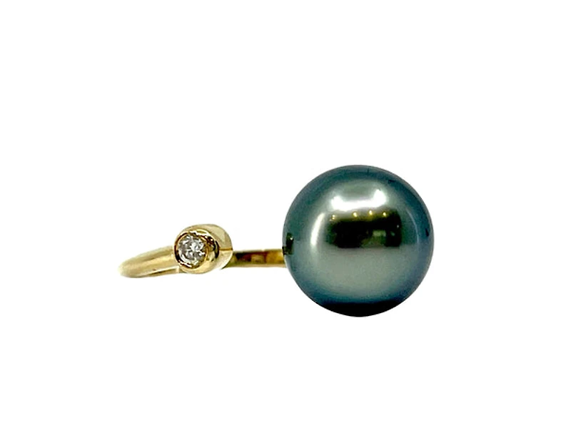 14K Yellow Gold Tahitian Pearl and 0.03cttw Diamond Ring