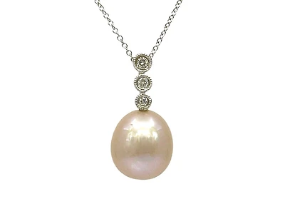 10K Gold Fresh Water Pearl and Diamond Necklace