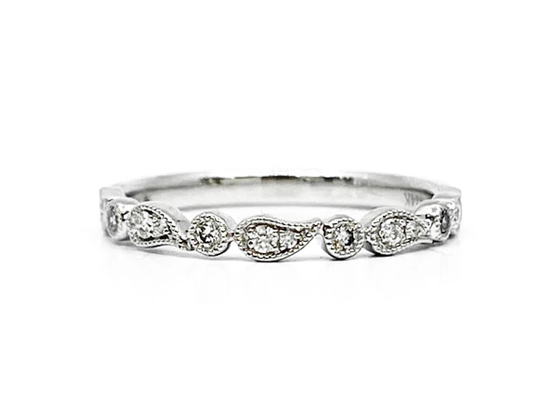 14K White Gold 0.13cttw Diamond Ring - Size 6.5