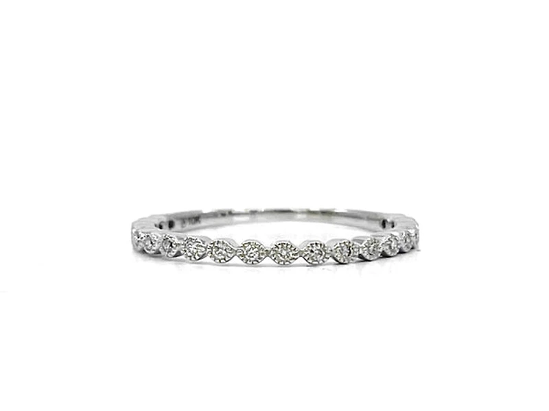 10K White Gold 0.10cttw Diamond Ring, size 6.5