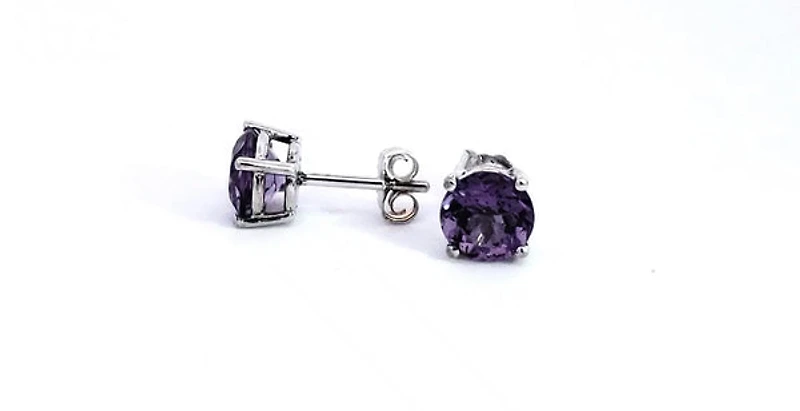 14K White Gold Amethyst Stud Earring