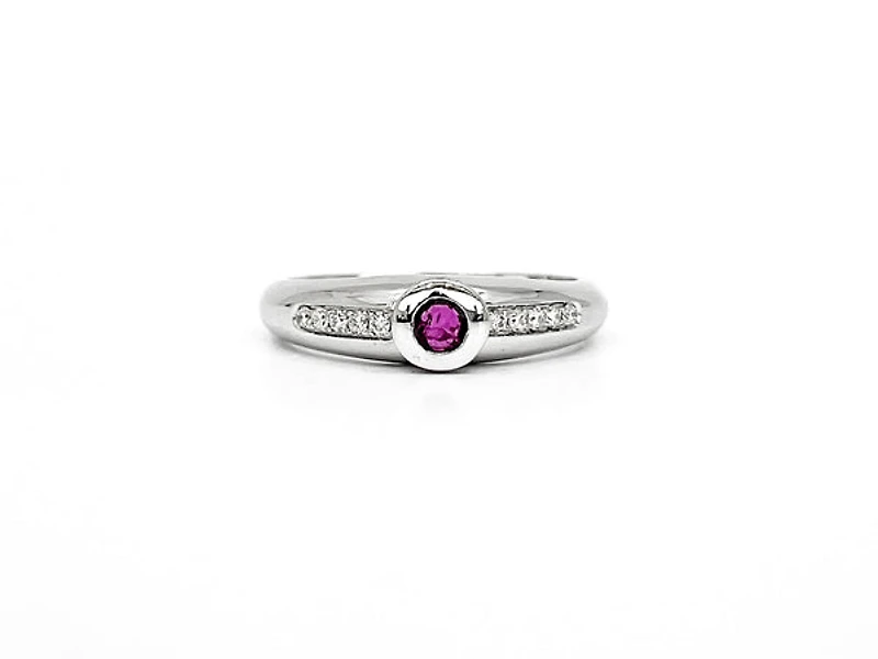 14K White Gold Ruby and 0.09ctts Diamond Ring