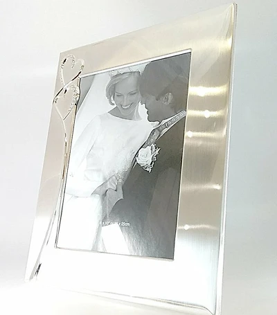 8X11 Frame with Double Heart Design WJ3368