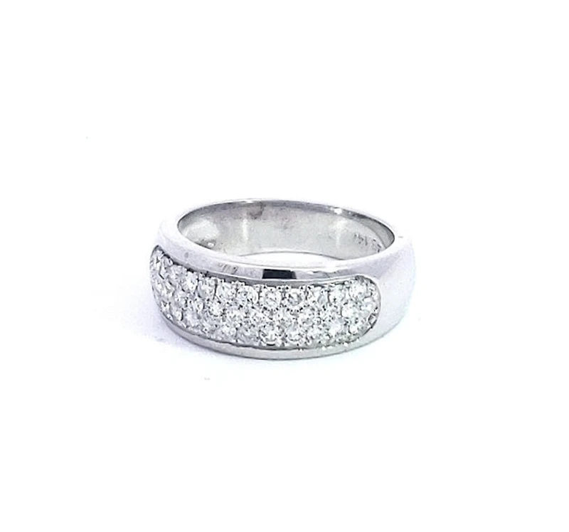 14K White Gold 0.65cttw Diamond Pave Set Ring, Size 6.5