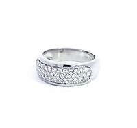 14K White Gold 0.65cttw Diamond Pave Set Ring, Size 6.5