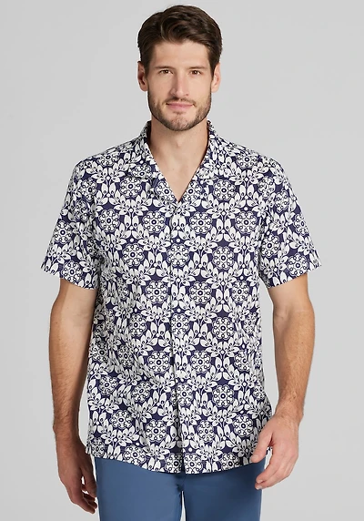 Men's Jos. A. Bank Tailored Fit Jumbo Vine Linen Blend Short Sleeve Casual Shirt at Jos. A. Bank, Blue/Navy