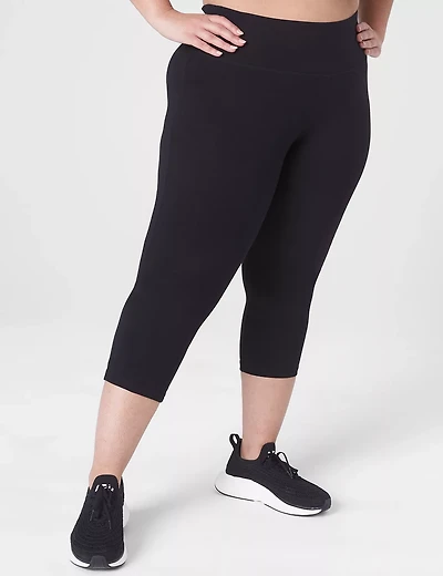 LIVI Signature Stretch Capri Legging