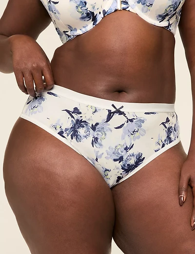 No-Show High Waist Thong With Lace Trim