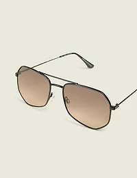 Black Metal Aviator Sunglasses
