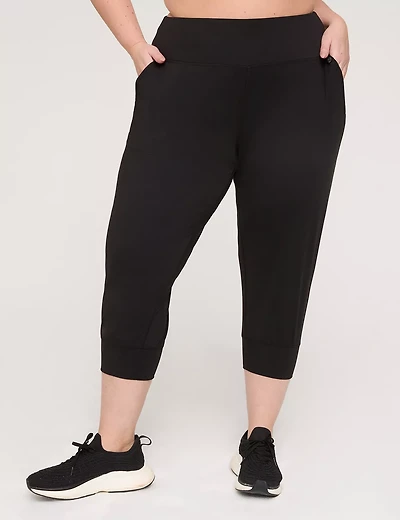 LIVI Soft Capri Jogger