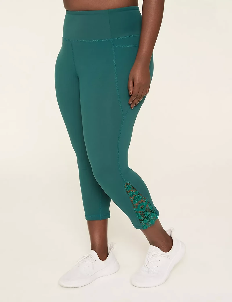 LIVI High-Rise LIVI Soft Macrame-Detail Capri Legging