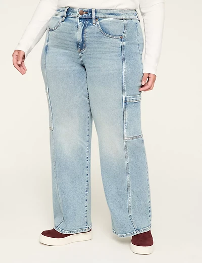 Relaxed Straight Fit Cargo Jean